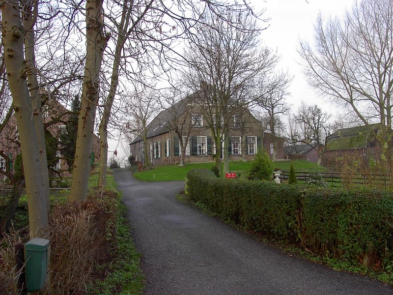 Bestand:Woonheuvel.JPG