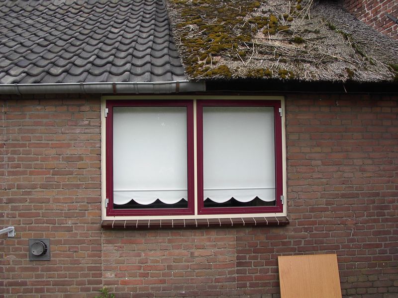 Bestand:Deur raam (Arkel).jpg